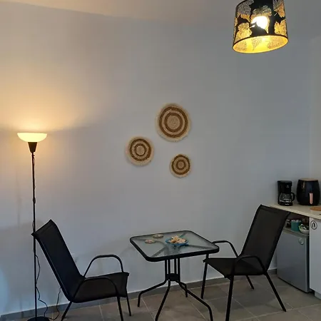 'nektarios' Cycladic House With Sunrise And Sea View!!