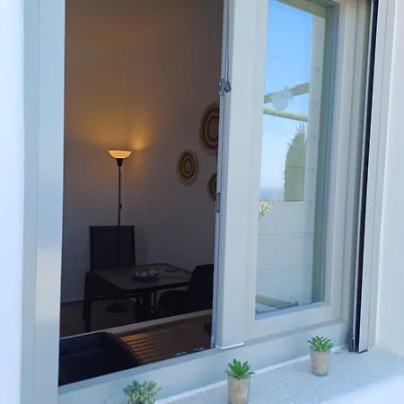 'nektarios' Cycladic House With Sunrise And Sea View!!