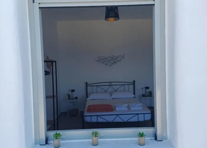 Apartment 'nektarios' Cycladic House With Sunrise And Sea View!! Oia (Santorini)